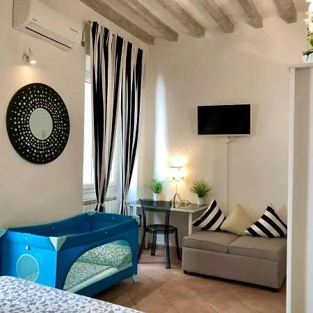 Apartment Santa Croce Garden