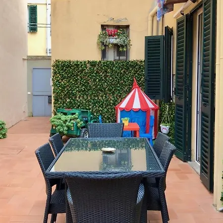 Santa Croce Garden