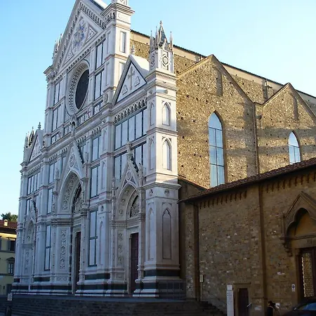 Santa Croce Garden Florencja